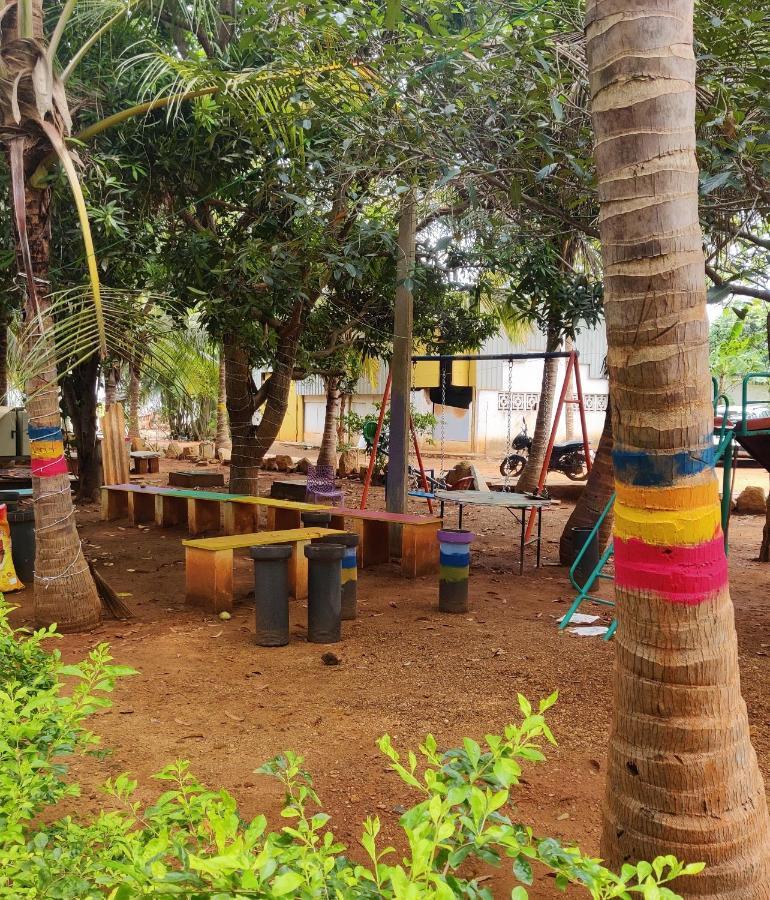 Woodpacker 2.0 Hostel Ποντισερί Εξωτερικό φωτογραφία