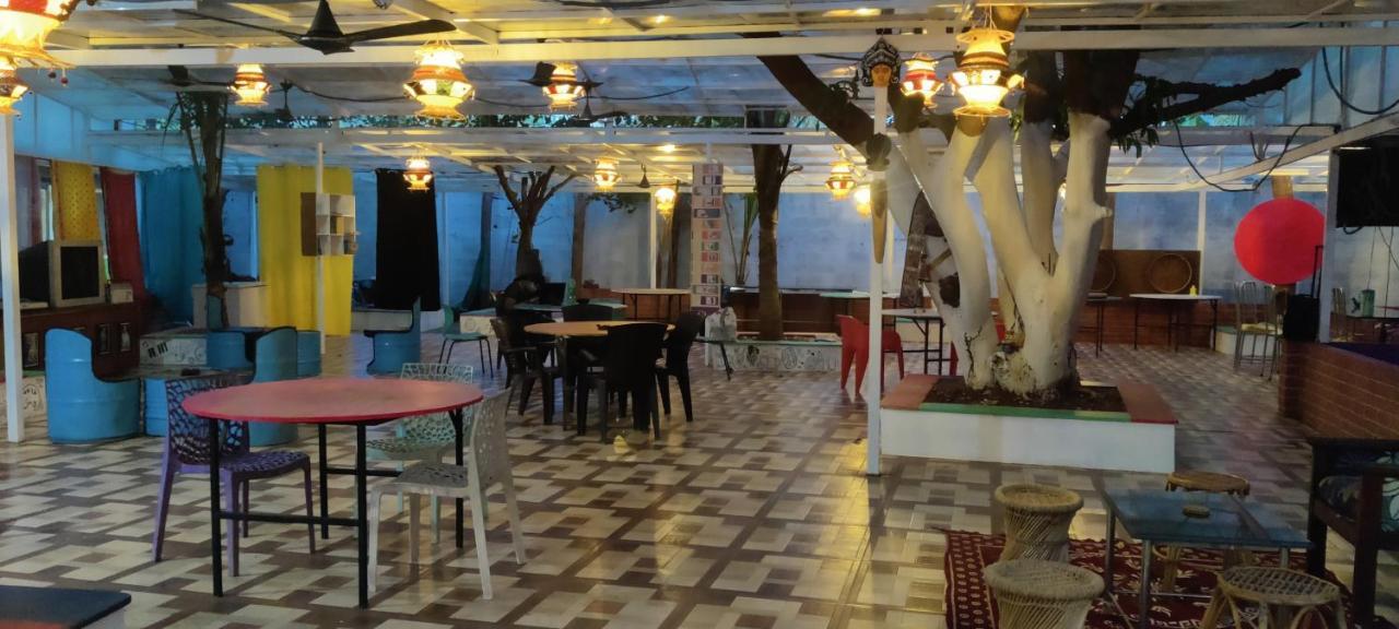 Woodpacker 2.0 Hostel Ποντισερί Εξωτερικό φωτογραφία